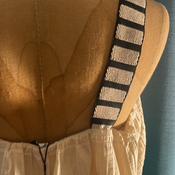 Zara top size large - Picture 13 of 13